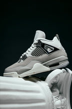 Air Jordan 4 - "Frozen Moments"