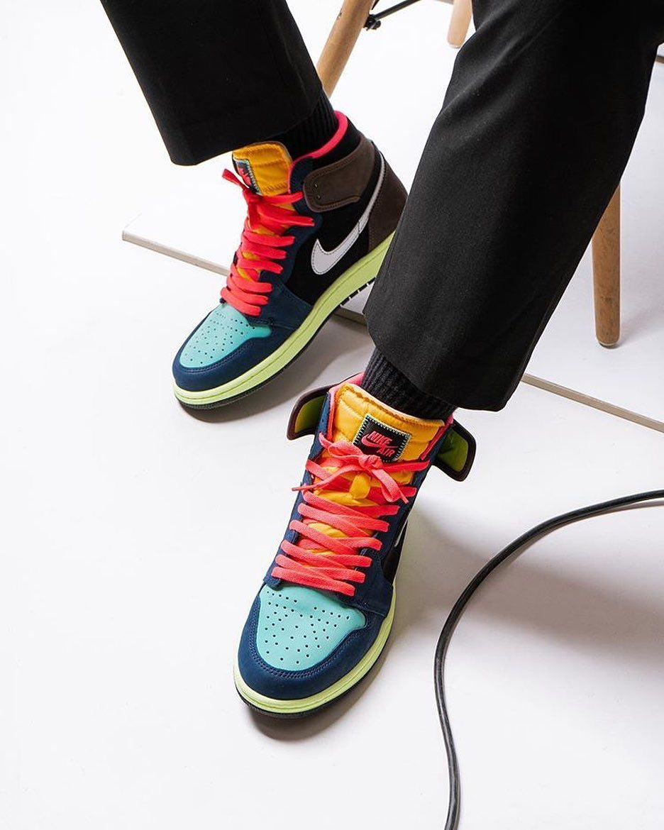 Air Jordan 1 Retro High 'Tokyo Bio Hack'