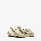 Adidas Yeezy Foam RNNR 'Sand'