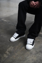 NUMERIŚ Atelier - "Acrylic Black"