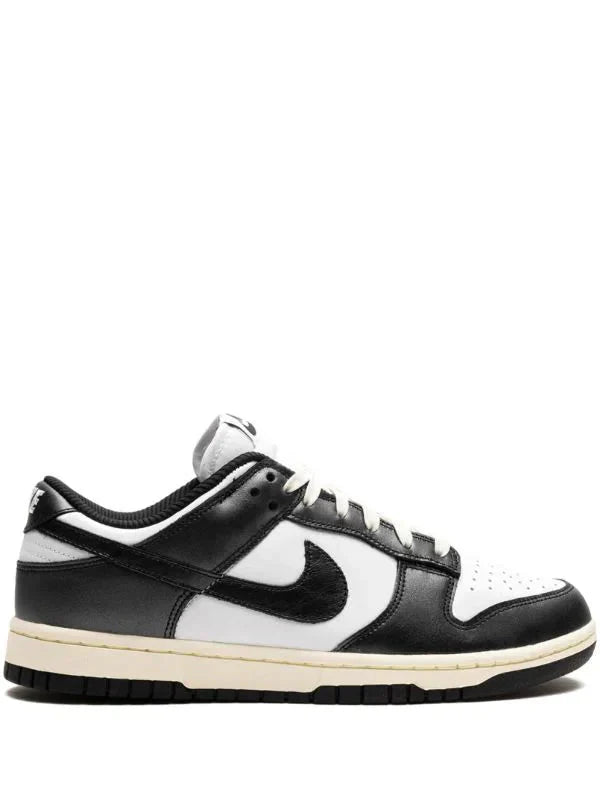 Nike Dunk Low ‘Vintage Panda’